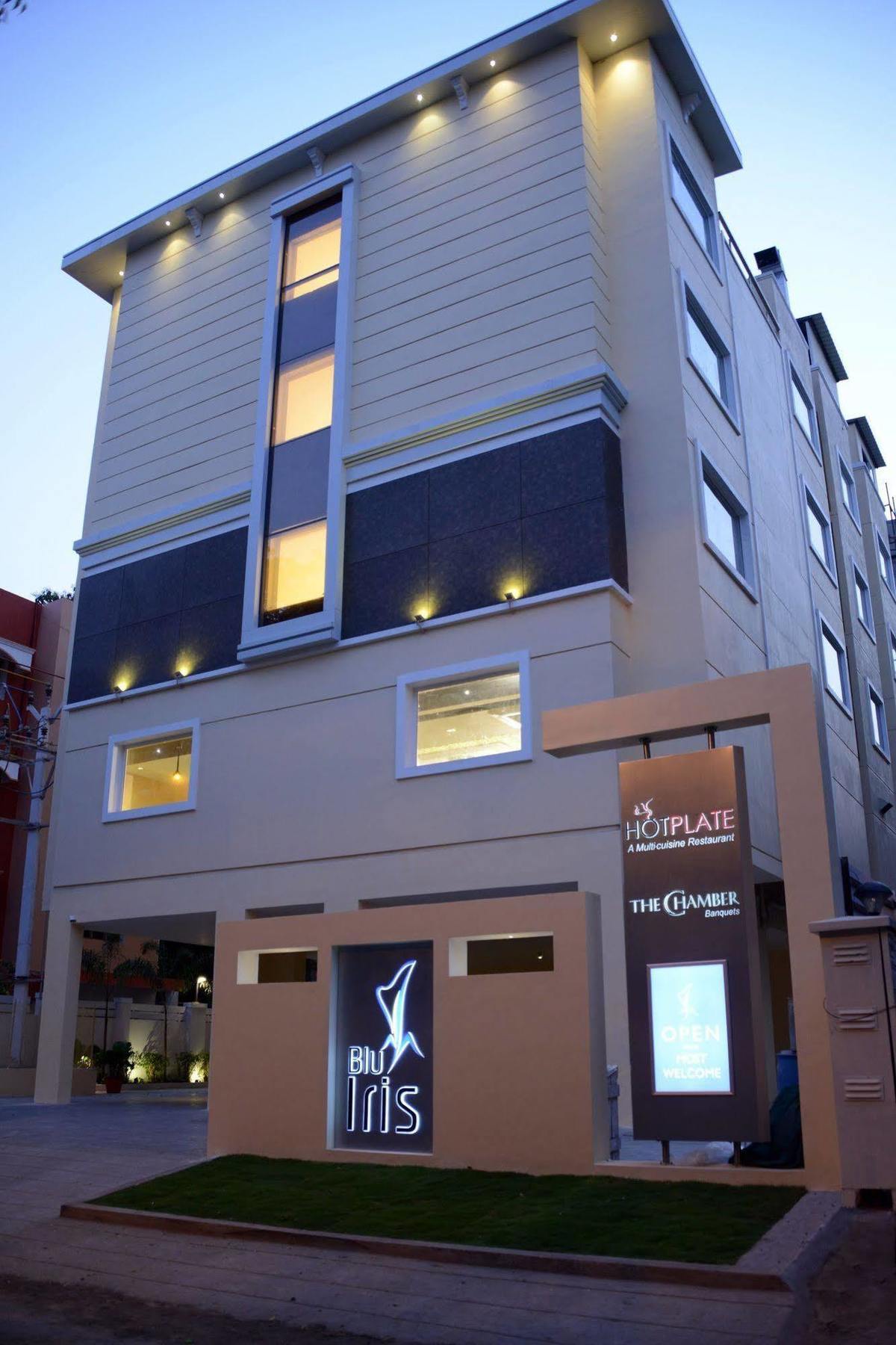 Blu Iris Hotel Chennai Exterior foto